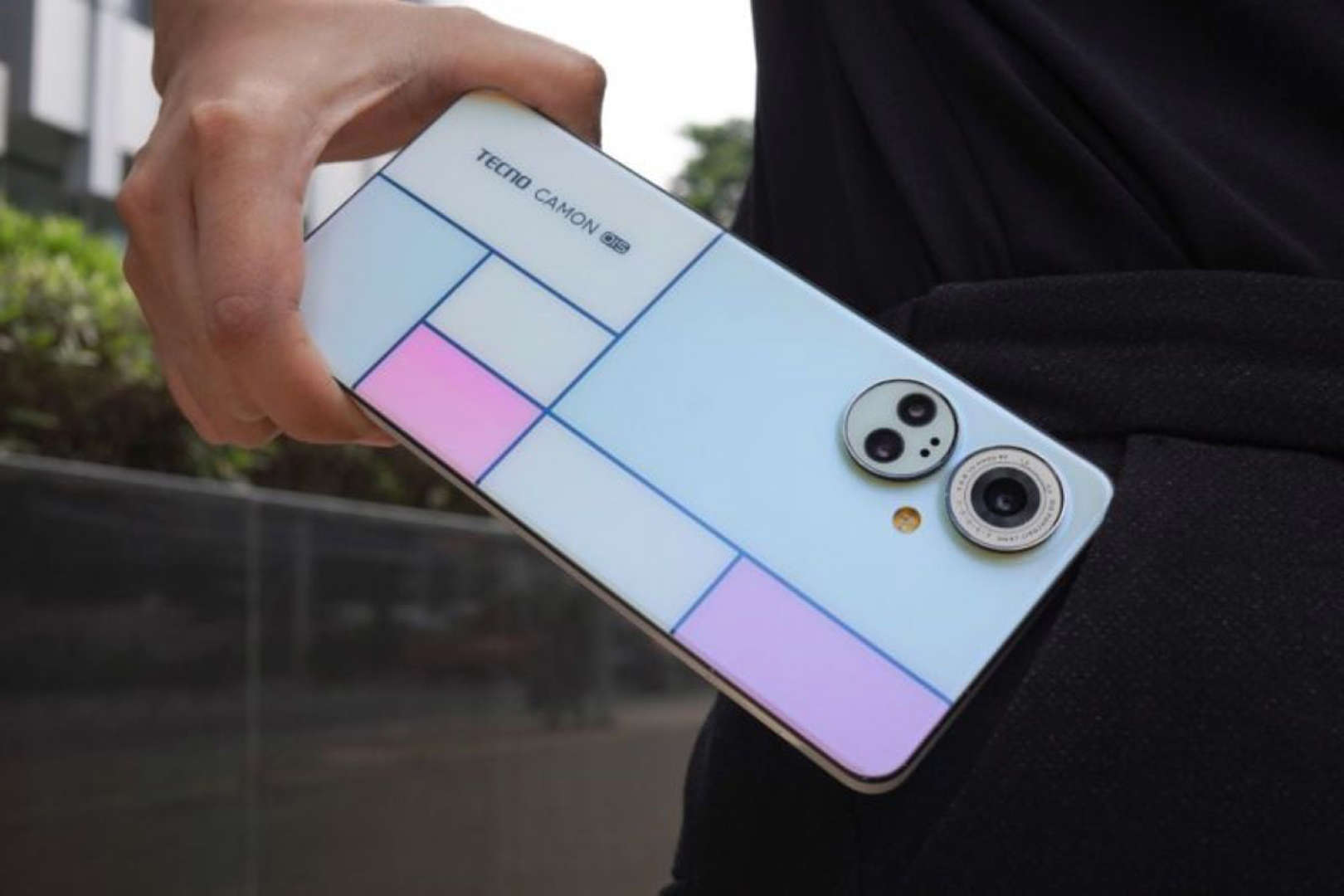 Tecno Camon 19 Pro Segera Meluncur di Indonesia, Sasar Anak Muda